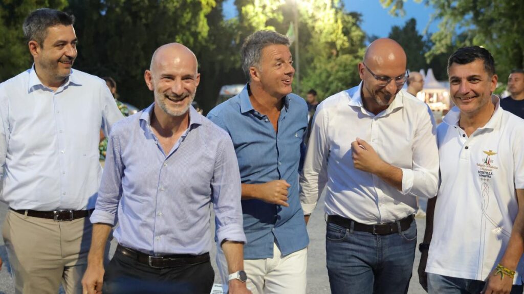 Renzi a Bosco Albergati: "La destra è divisa, possiamo vincere"