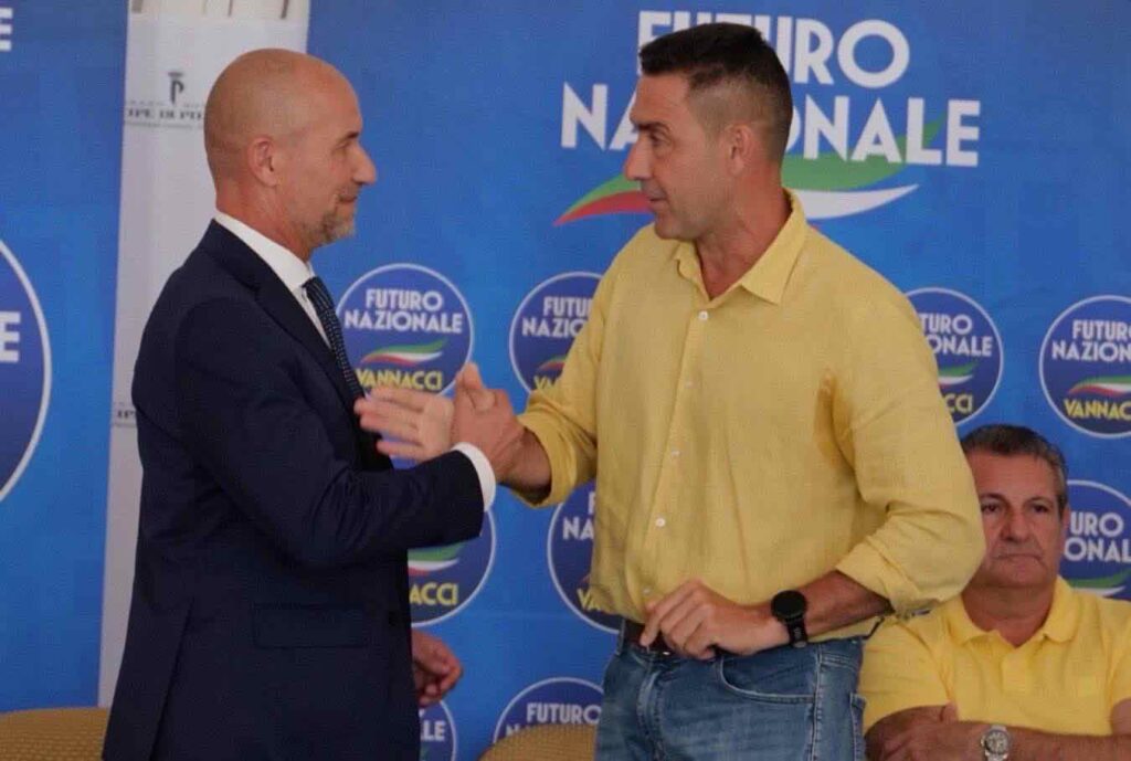 Riccione ospita congresso su gravidanza e allattamento per persone trans, polemiche da Futuro Nazionale