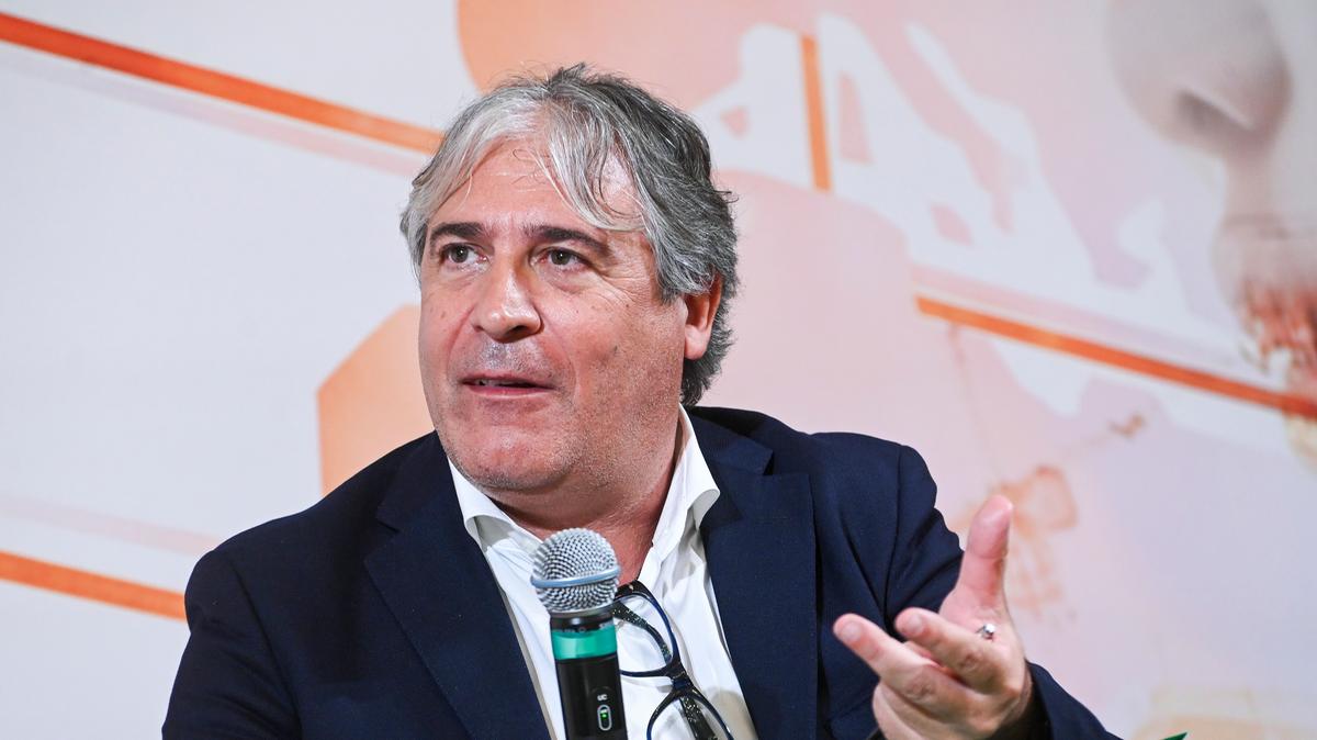 Ricostruzione Centro Italia, De Luca: "Sicurezza e legalità con il badge unico dei cantieri"