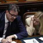 Riunione del Consiglio dei ministri in ritardo di un'ora dopo colloqui tra Meloni, Salvini, Tajani e Giorgetti