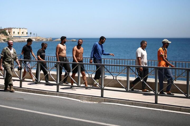 Scontro su Schengen: Tajani avverte sul rischio terrorismo e stop fino al 15 agosto