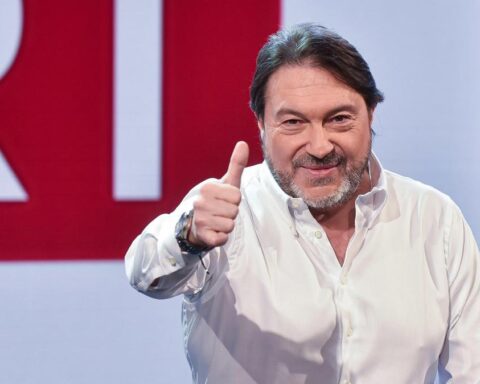 Sigfrido Ranucci prosegue il lavoro su Report, decisione Rai attesa dopo Ferragosto