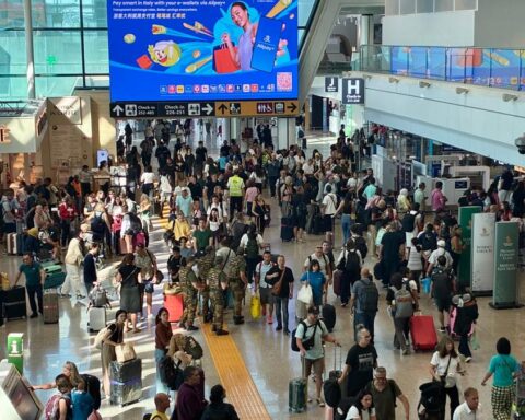 Sospensione di Schengen con la Spagna: controlli in ingresso incertezza e preoccupazioni per i turisti italiani