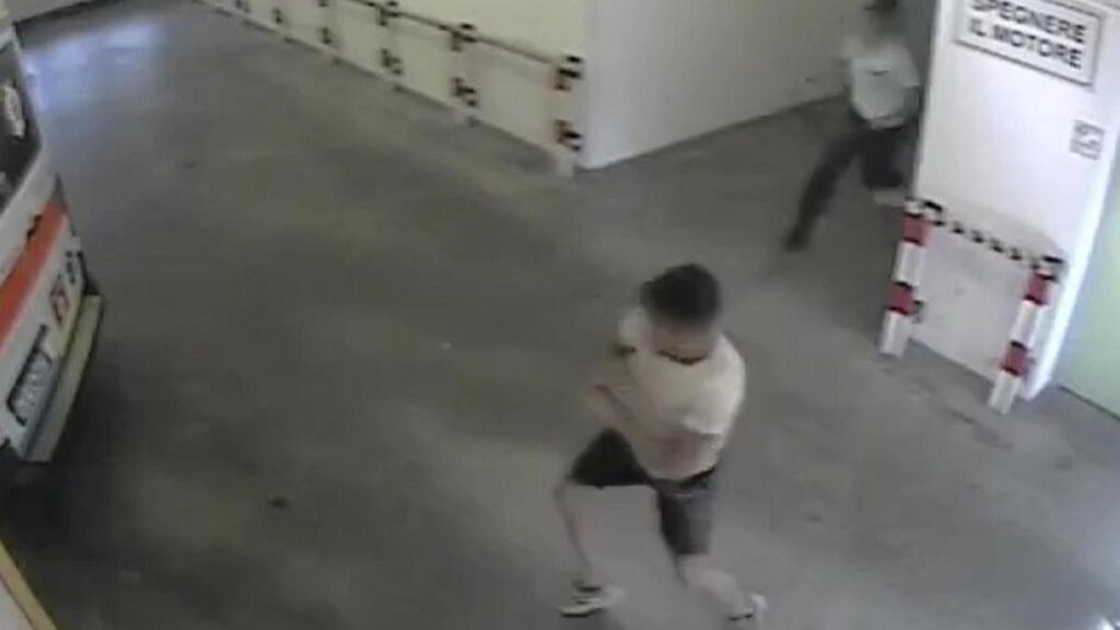 Sparatoria all'ospedale di Prato durante un inseguimento: ferito un agente penitenziario