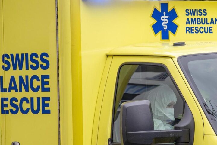 Sparatoria mortale durante rave party ad Aarau: un morto e cinque feriti, operazione di polizia in corso