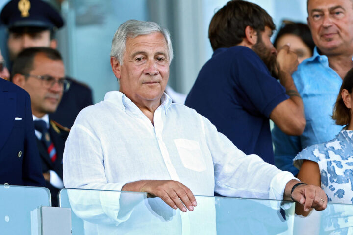 Tajani contro Salvini sugli extraprofitti: «Una parola che suona di Unione Sovietica»