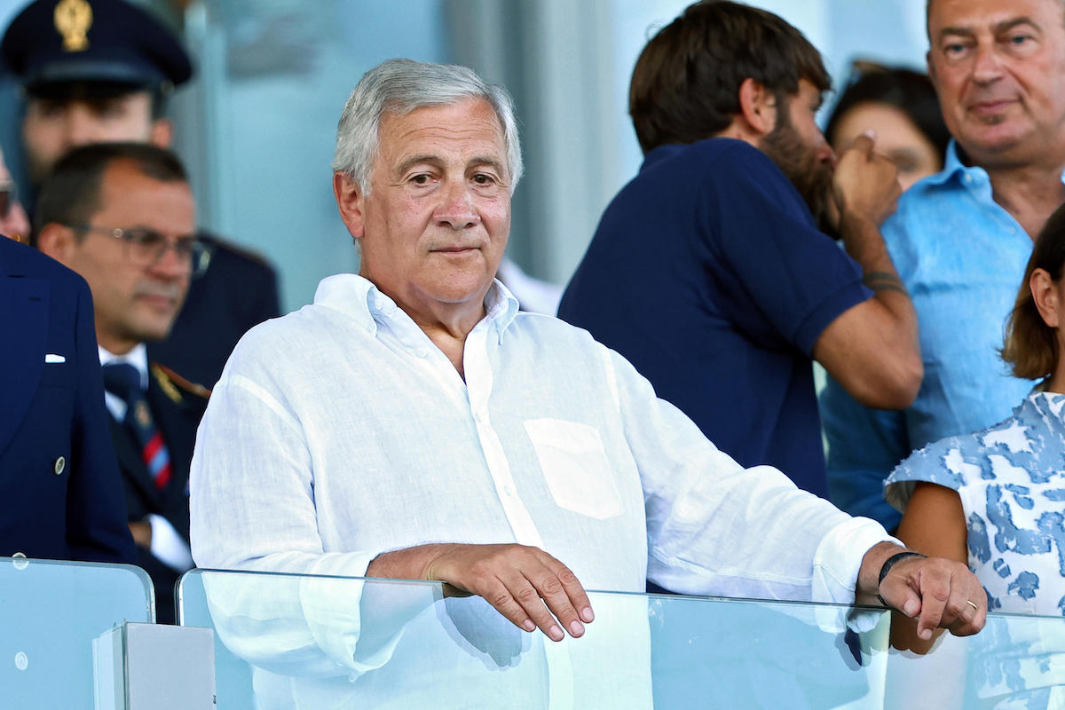 Tajani contro Salvini sugli extraprofitti: «Una parola che suona di Unione Sovietica»