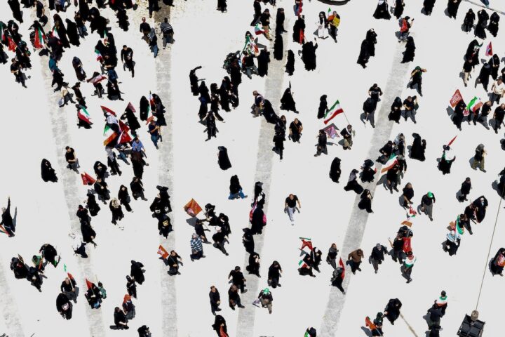 Trascorsi 60 giorni senza accordo tra Stati Uniti e Iran, tensioni in aumento nella regione