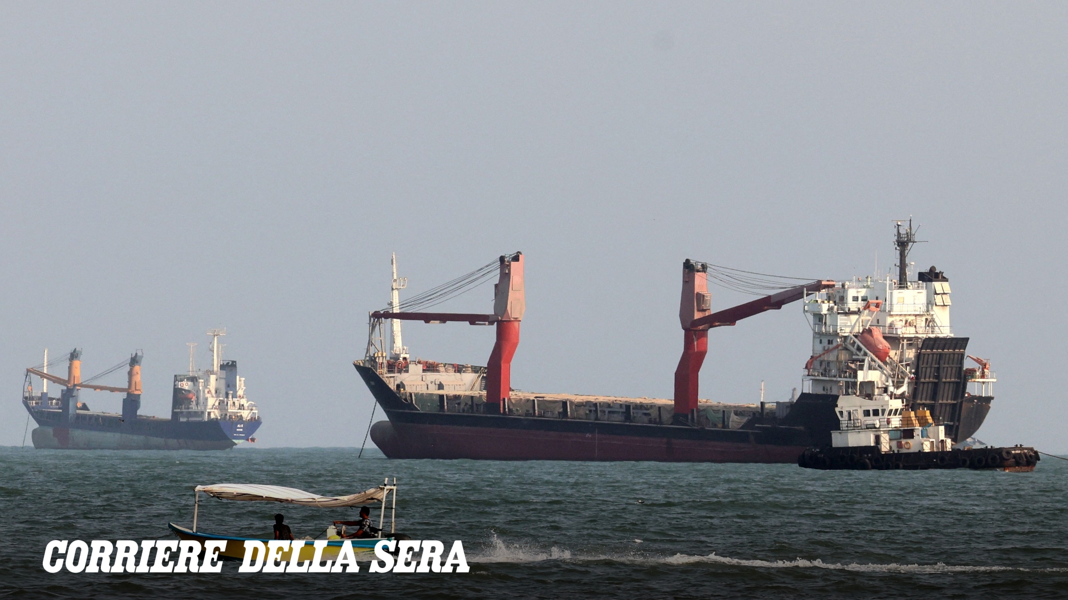 Trump afferma di controllare lo Stretto di Hormuz mentre gli Usa migliorano il transito del petrolio