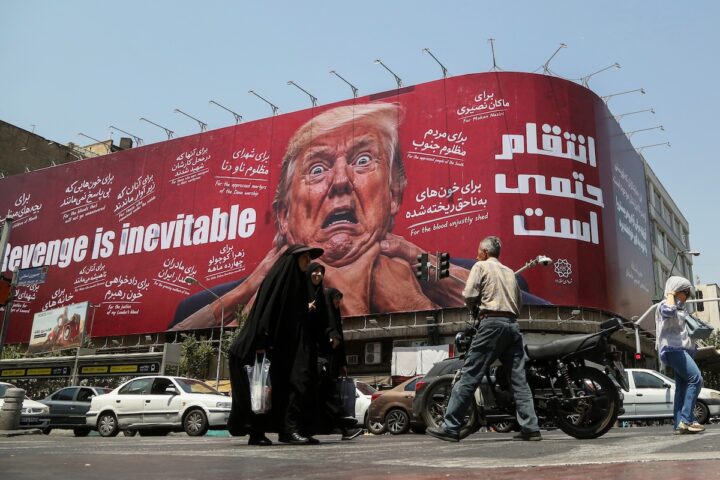 Trump cancella attacco programmato contro l'Iran dopo pressioni dagli alleati e avanzamenti nei negoziati