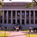Un giudice federale respinge causa dell'amministrazione Trump contro l'Università di Harvard per antisemitismo