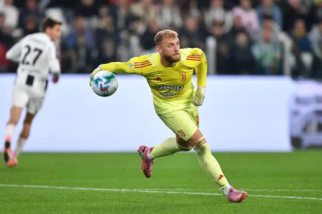 Valencia avvia trattative per il portiere della Juventus Michele Di Gregorio