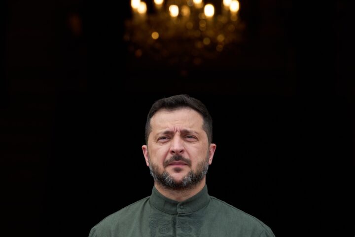 Zelensky: organizzare elezioni durante la guerra «distruggerebbe l’Ucraina»