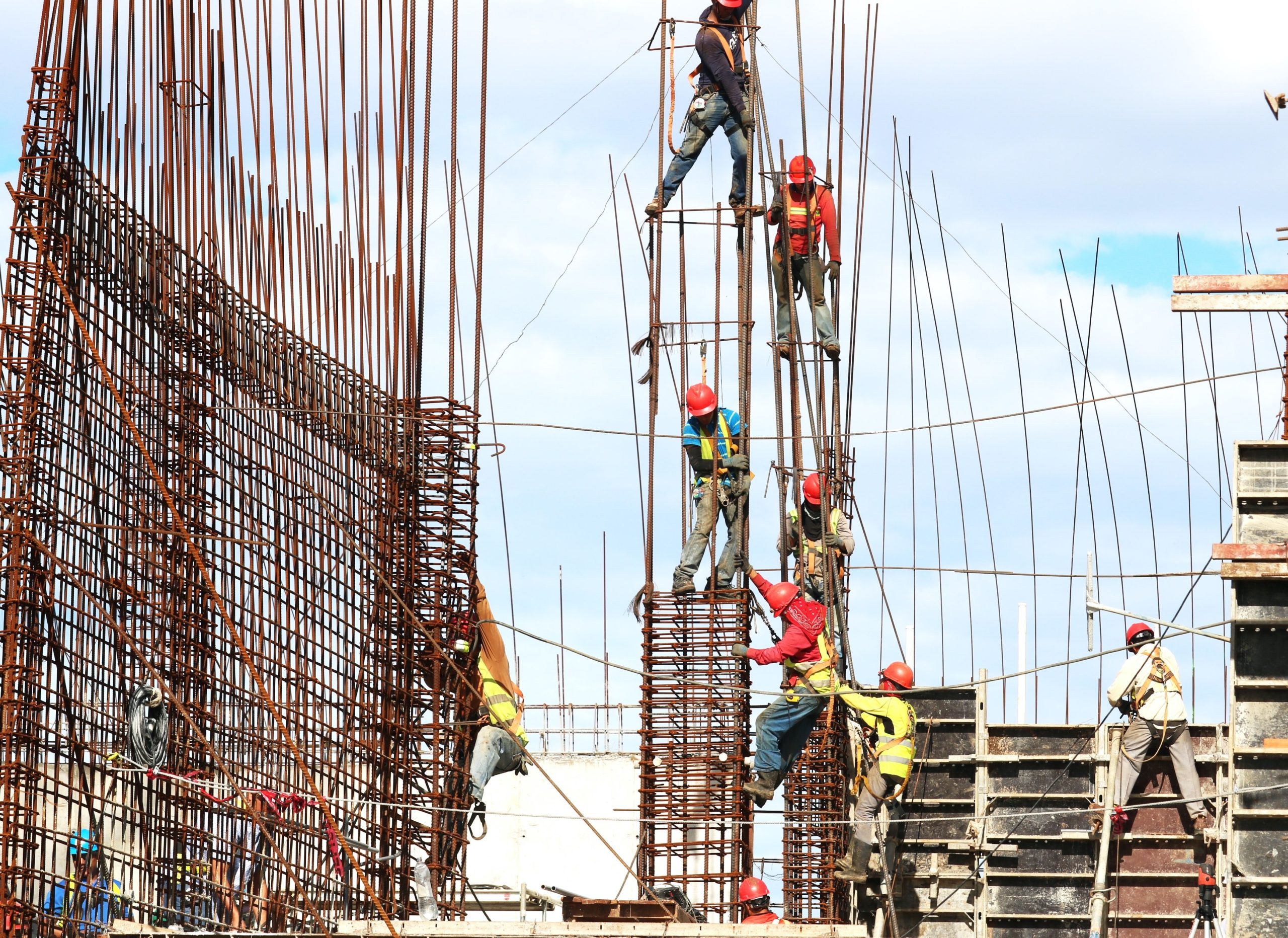 Edilizia residenziale in crisi in Russia: le costruzioni individuali crollano del 23,5%