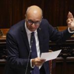 Busta con proiettile e minacce per il ministro Valditara, scattano le denunce ai carabinieri