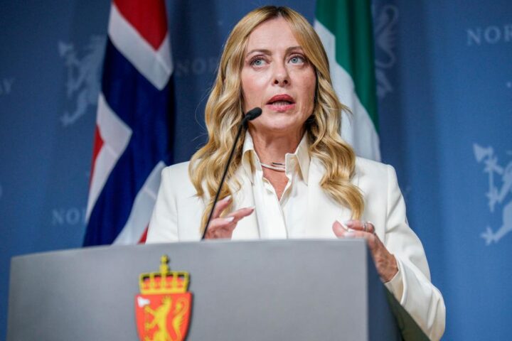Centrodestra scende sotto il 41% per la prima volta durante la legislatura