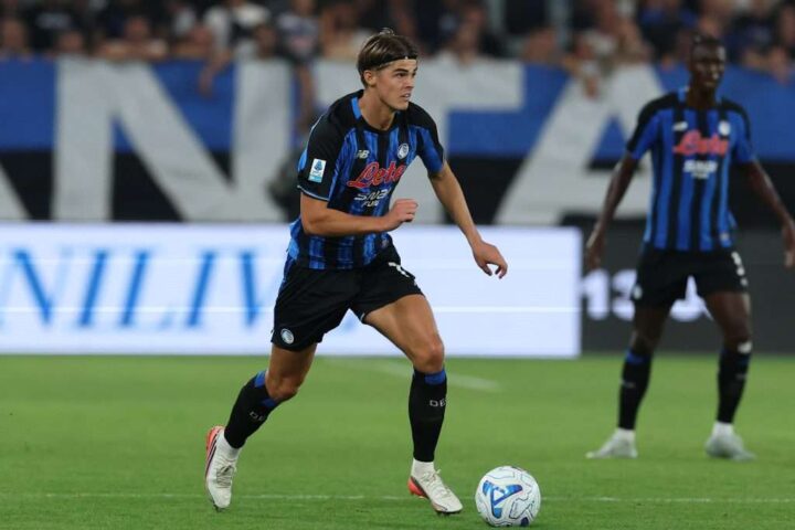 Charles De Ketelaere rivela contatti con il PSG durante il suo periodo ad Atalanta
