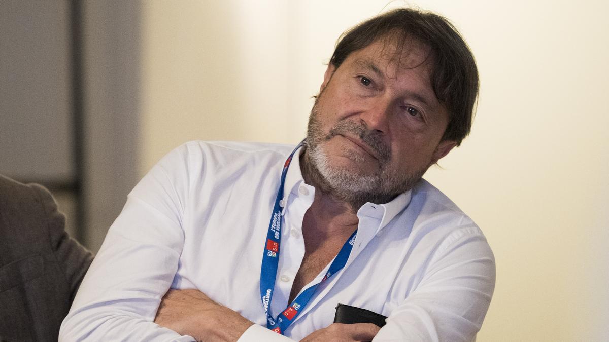 Controversia Rai: contestazione disciplinare per Sigfrido Ranucci, rischio licenziamento