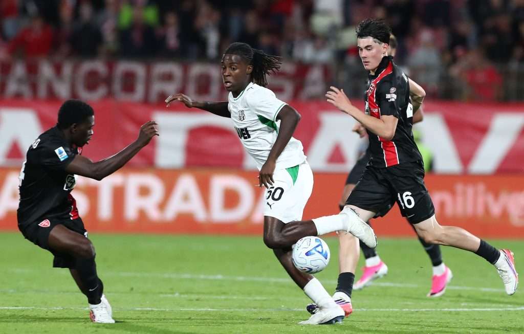 Daryl Bakola di Sassuolo attira l'interesse della Premier League