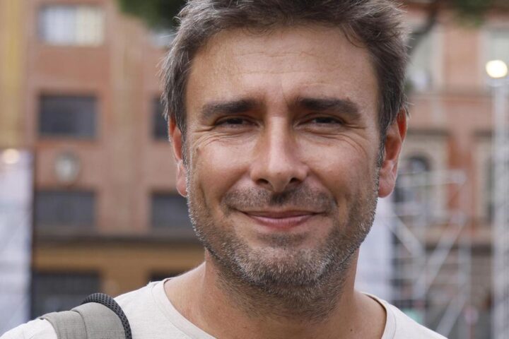 Di Battista vigile, ma in condizioni critiche all'ospedale di L'Avana