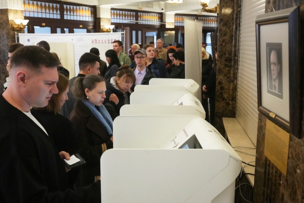 Elezioni in Russia: come il regime di Putin manipola il processo elettorale