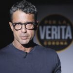 Fabrizio Corona lancia il suo movimento politico, ma è inabile a candidarsi per interdizione perpetua