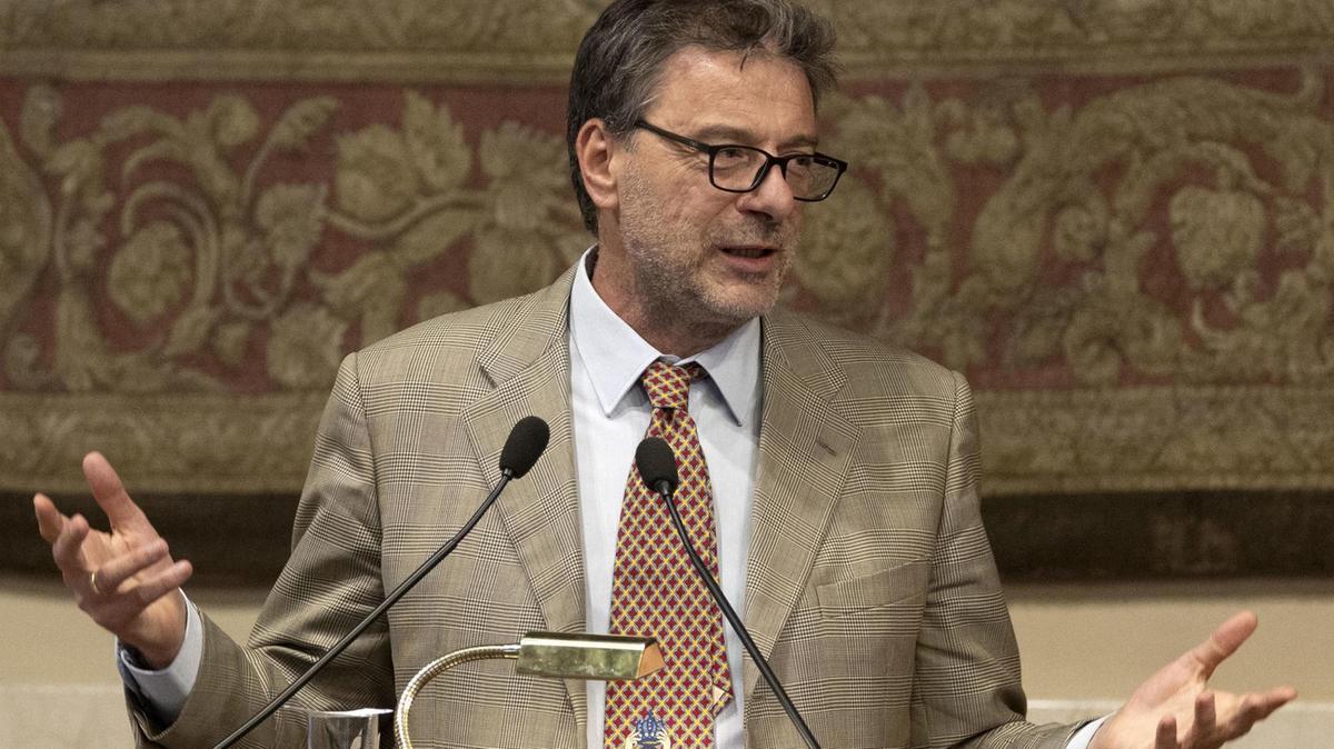 Fisco, 9 milioni di contribuenti non pagano mentre il governo prepara un nuovo intervento sull'Irpef