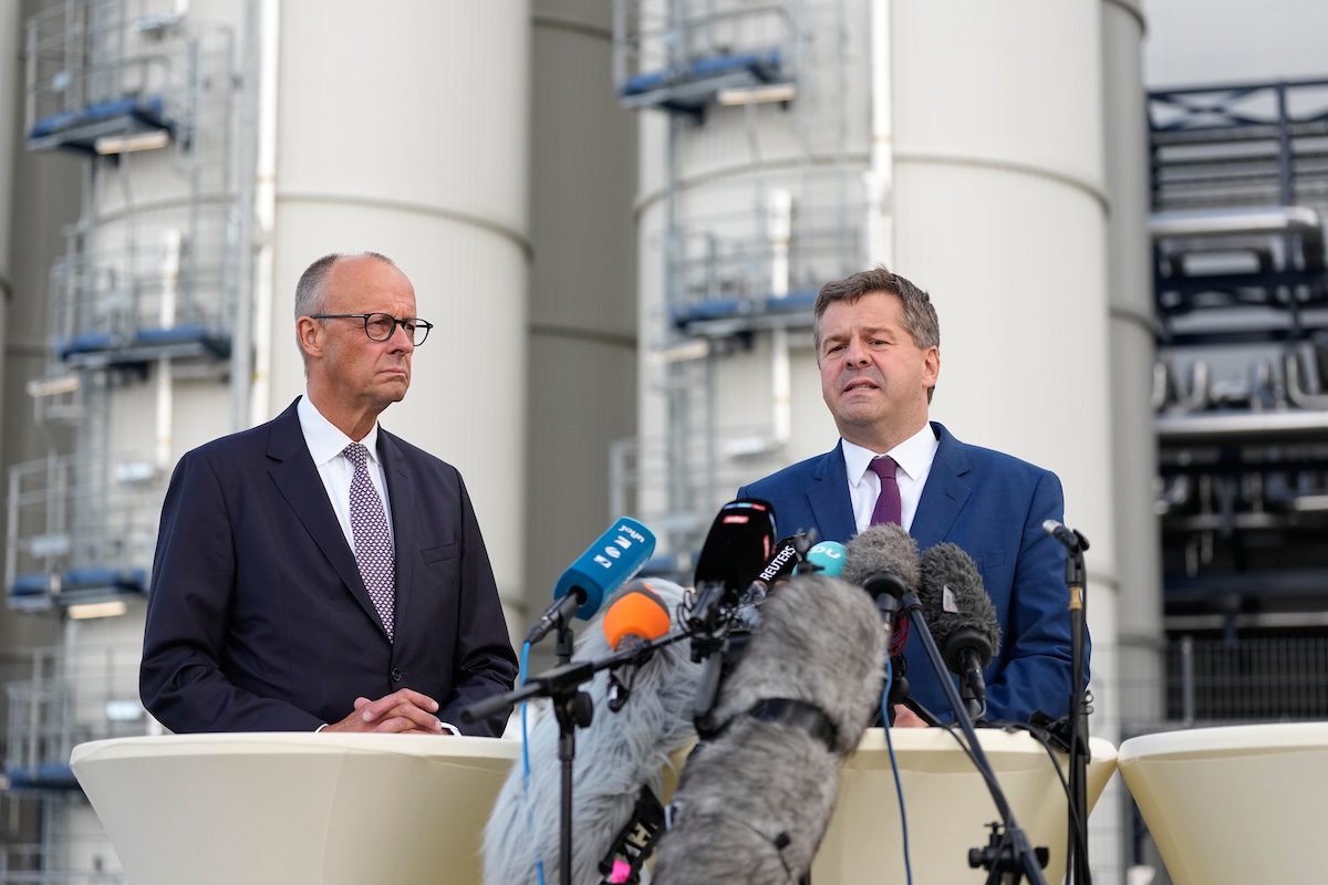 Friedrich Merz assente nella campagna elettorale in Sassonia-Anhalt, mentre l'AfD guadagna terreno