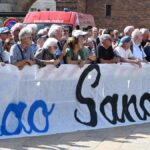 Funerali di Sandro Mazzola a Milano: omaggio della grande Inter e commozione dei tifosi