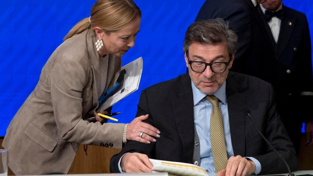 Giorgia Meloni presenta agenda fiscale a Bari: riduzione Irpef e detassazione tredicesima per il ceto medio