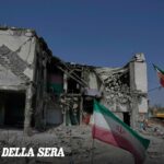 I falchi iraniani e gli attacchi alle petroliere nello Stretto di Hormuz