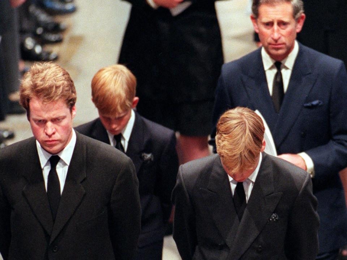 Il libro di Charles Spencer: la verità su Diana tra bugie e mezze verità
