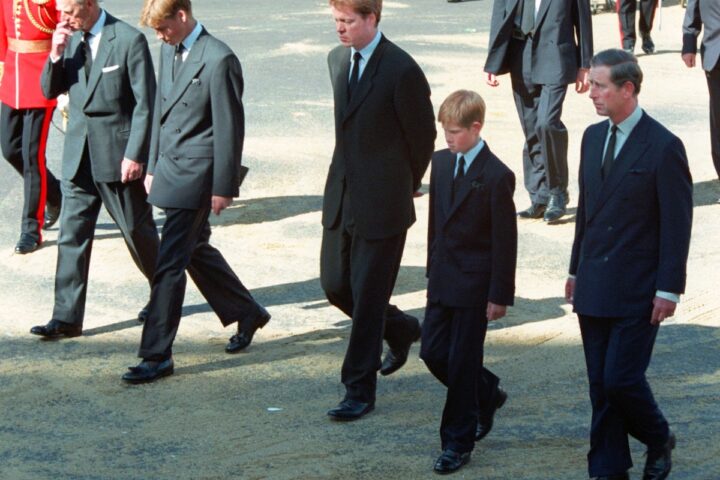 Il libro di Charles Spencer sul mito di Diana e le sue rivelazioni su Carlo
