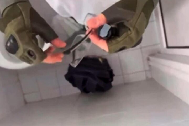 Il nuovo video del tredicenne prima dell'aggressione alla professoressa: preparazione e premeditazione nel raid a Centocelle
