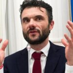 Il sindaco di Prato critica il tetto agli stranieri a scuola come inapplicabile e dannoso
