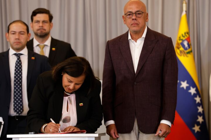 Il Venezuela rilascia 39 prigionieri politici dopo il secondo giro di colloqui tra governo e opposizioni