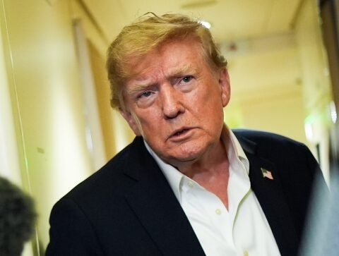 In 17 mesi Trump supera il Congresso USA nel numero di operazioni di Borsa