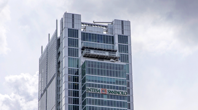 Intesa Sanpaolo, oggi assemblea per approvare aumento di capitale per Mps