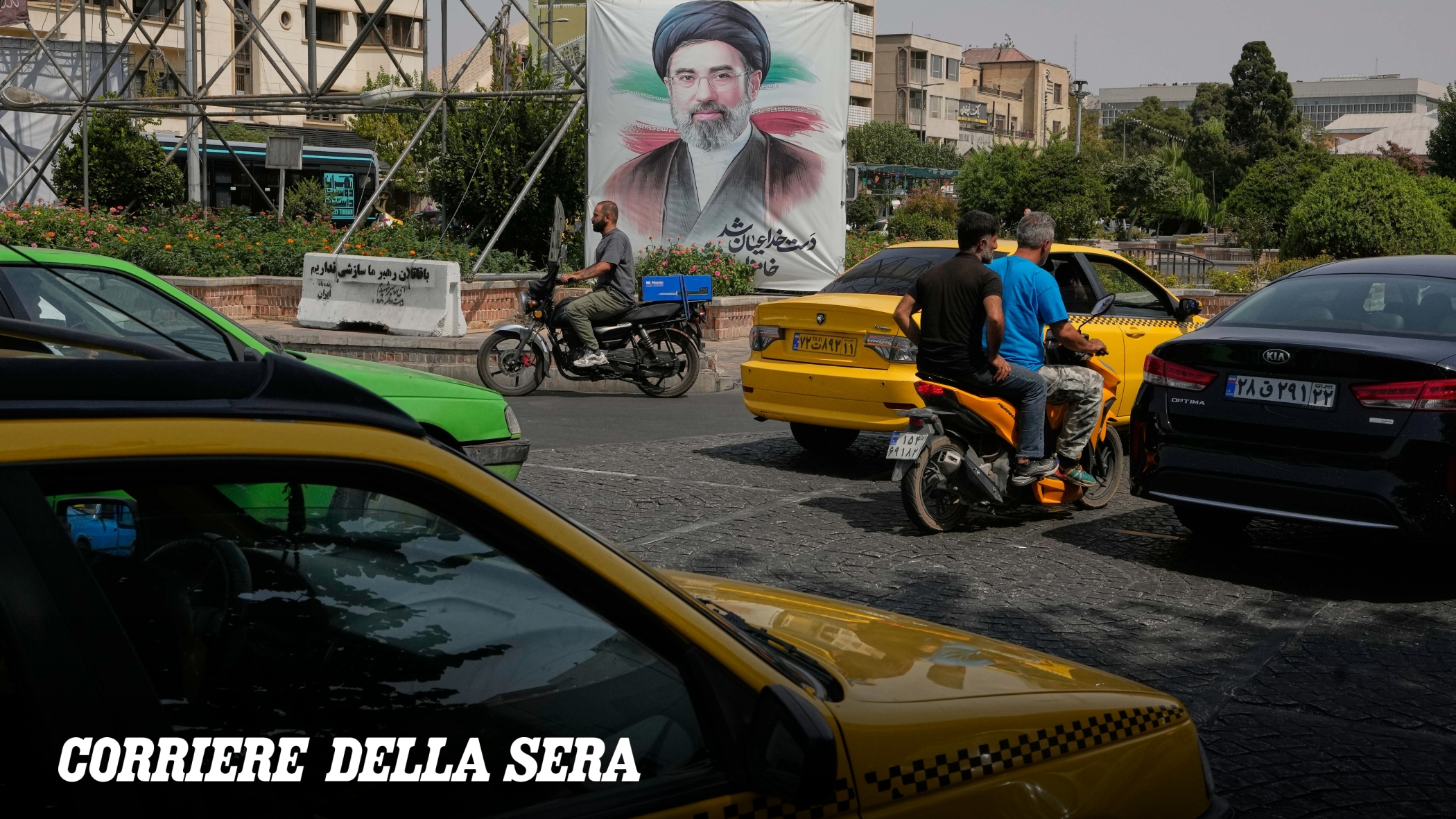 Iran colpisce nave Usa nello Stretto di Hormuz, 12 Marines feriti
