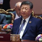 La Cina implementa misure di controllo per cittadini che intendono viaggiare all'estero