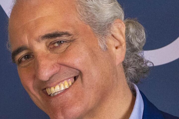 La maestosità della tomba di Dante: ricordi di una gita scolastica a Ravenna