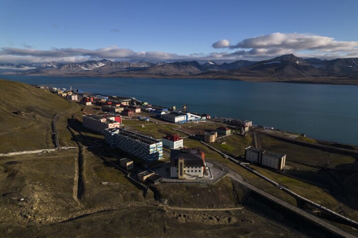 La Norvegia sequestra una nave russa come risarcimento a favore dell'Ucraina per la Crimea