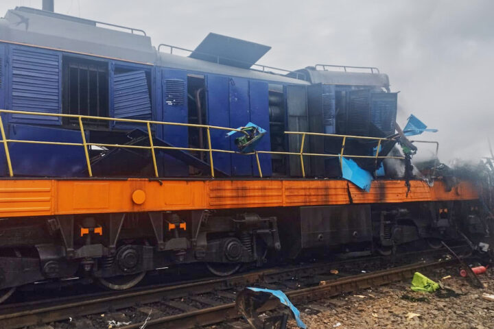 La Russia attacca un treno vicino a una delegazione europea in Ucraina occidentale