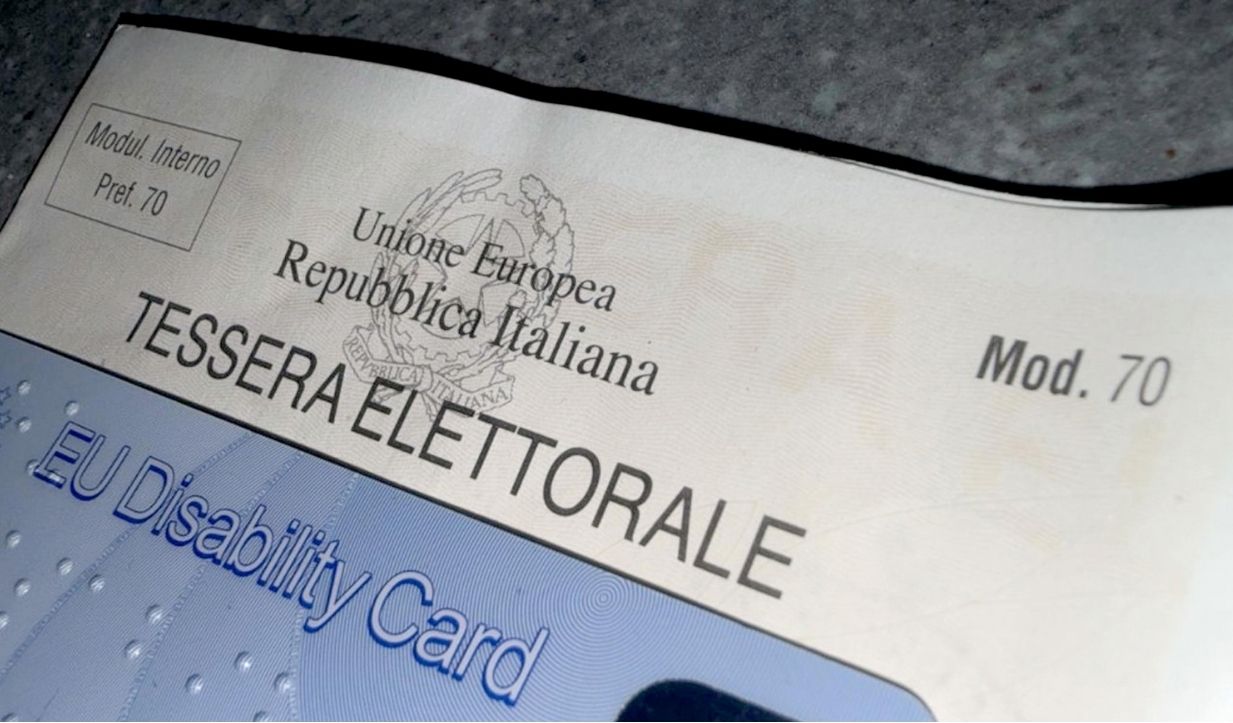 La tessera elettorale digitale: smartphone al posto del documento cartaceo alle prossime elezioni?