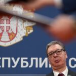 Le dimissioni di Vučić in Serbia: una strategia per ricandidarsi alle elezioni parlamentari del 25 ottobre