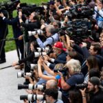 Le emittenti televisive statunitensi sospendono la copertura degli eventi di Trump per protesta