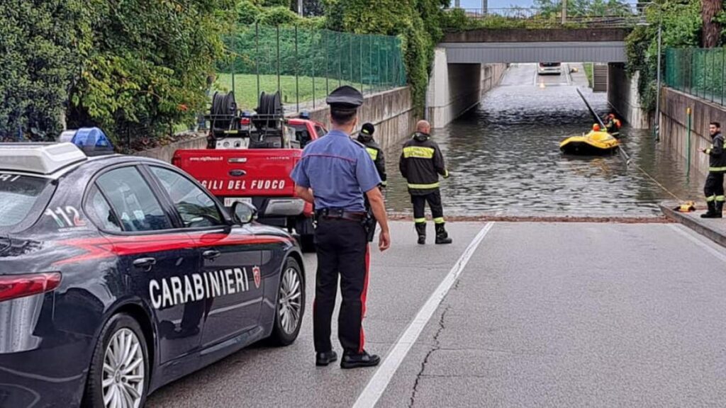 Maltempo in Italia: due vittime a Udine e Sinalunga, allerta arancione e gialla in diverse regioni