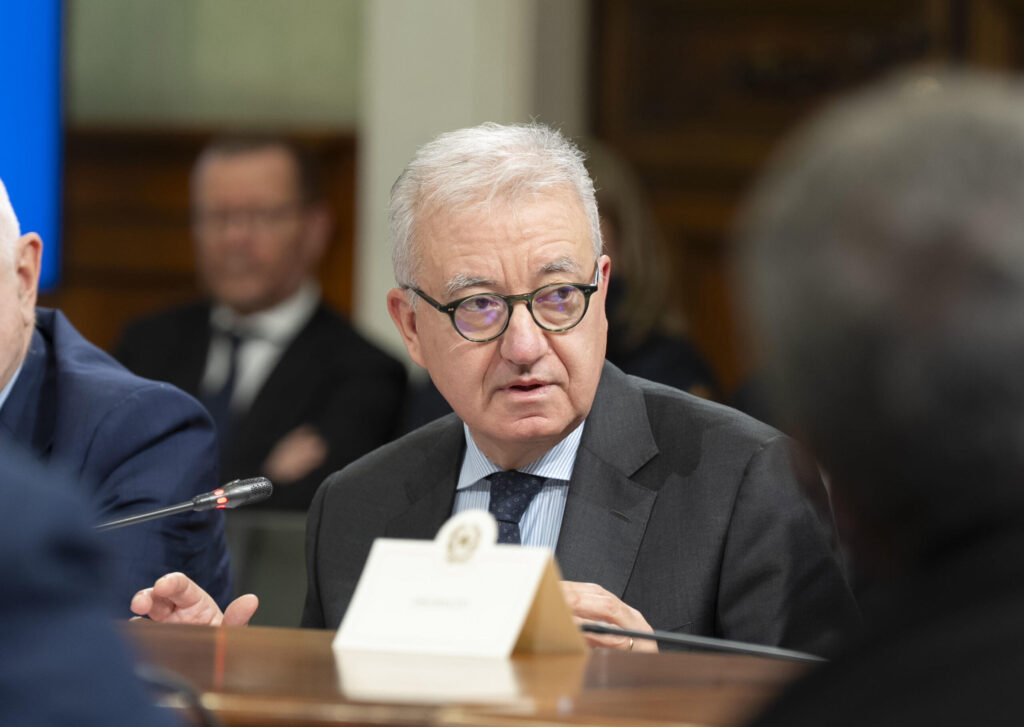 Mantovano: aumento del 30% del Thc nella cannabis e furti nella sanità