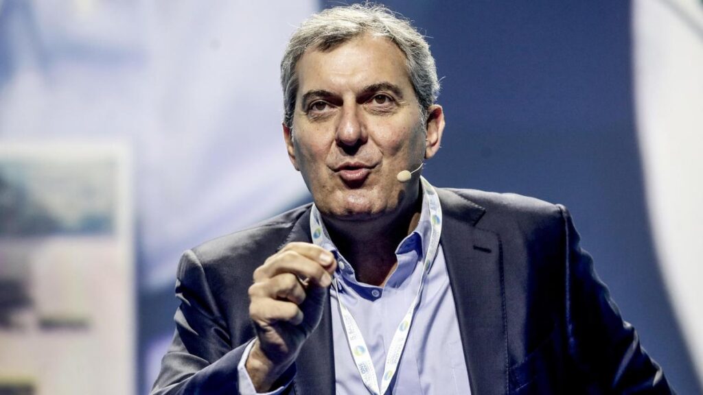 Mario Calabresi si prepara a lasciare Chora Media per candidarsi a sindaco di Milano