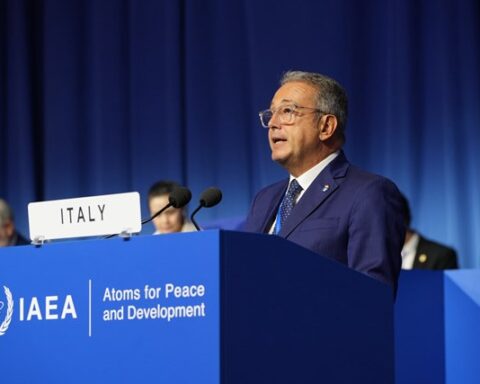 Massimo Dell’Utri guida la delegazione italiana alla 70ª Conferenza Generale dell'AIEA a Vienna